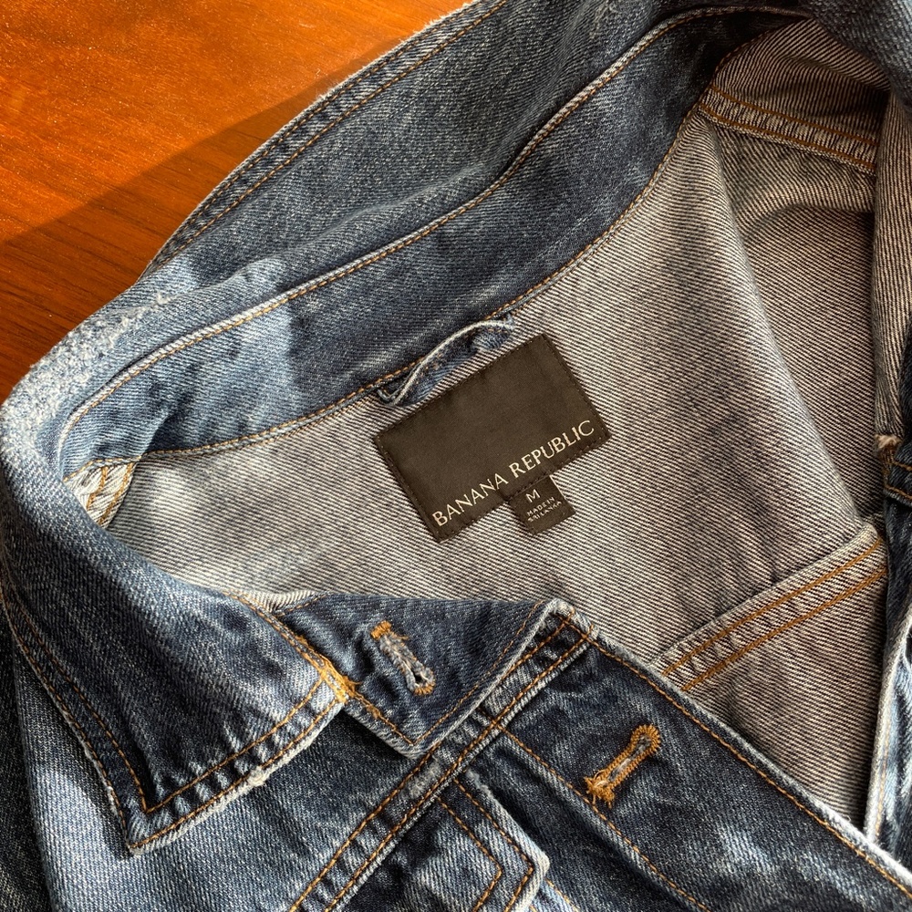 Banana Republic Classic  Denim Jacket M